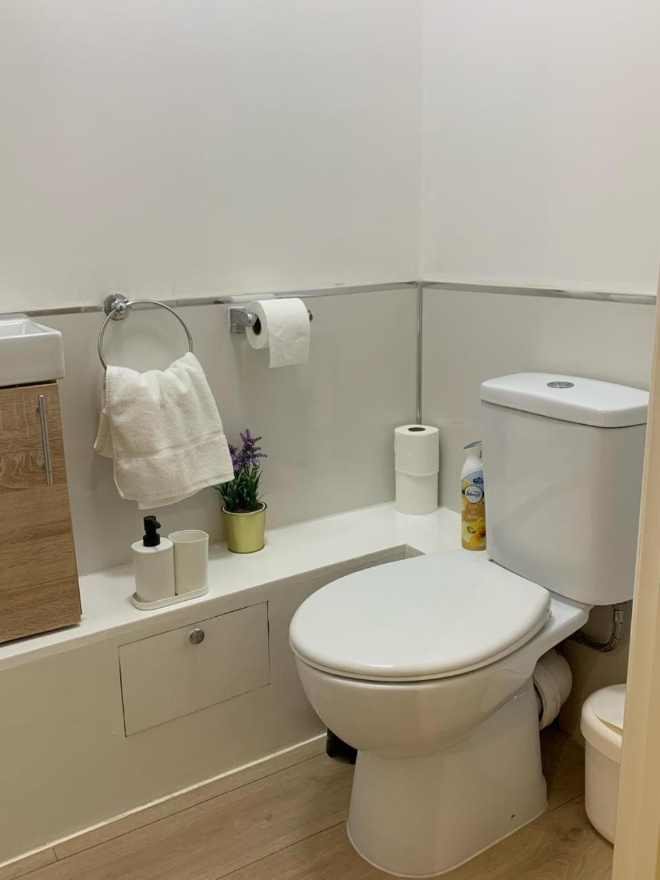 Apartmán Cobbold Court Share Flat Londýn Exteriér fotografie